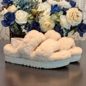 S7 UGG Ladies Oh Fluffita Slippers
